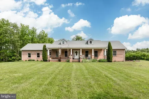 310 Updyke Rd, Littlestown, PA 17340