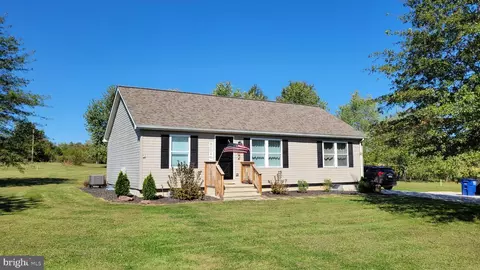 202 Plunkert Rd, Littlestown, PA 17340