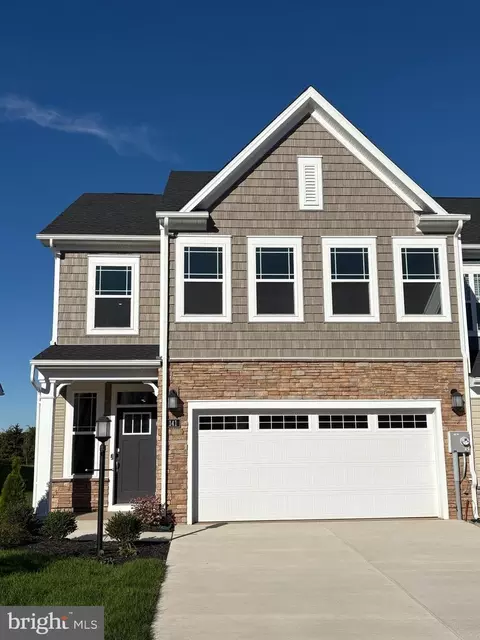 141 Grand Overlook Dr, Gettysburg, PA 17325