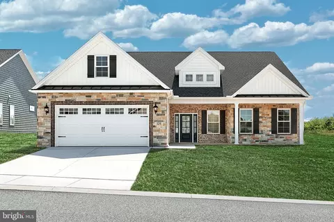 124 Spalding Dr, Littlestown, PA 17340