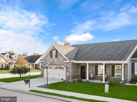 161 Stoners Cir, Littlestown, PA 17340