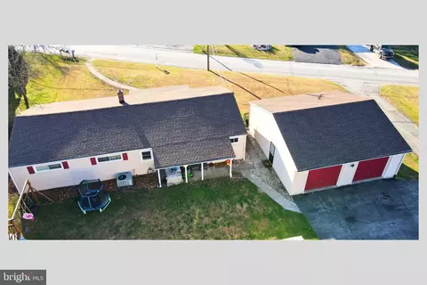 120 Kohler Mill Rd, New Oxford, PA 17350