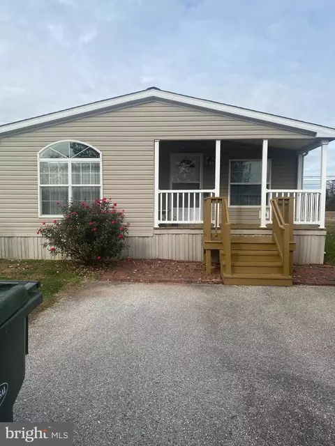 64 Sherill Dr, New Oxford, PA 17350