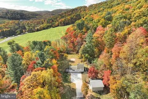 200 Slate Rock Rd, Biglerville, PA 17307