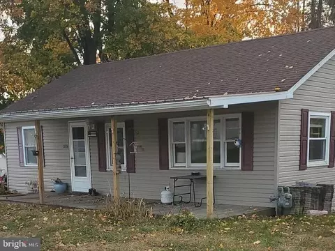 199 Kuhn Dr, East Berlin, PA 17316