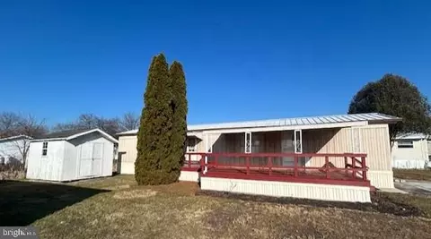 323 Benning Ave, Gettysburg, PA 17325