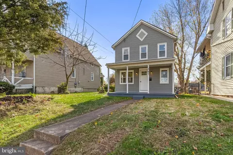 307 Lincoln Way W, New Oxford, PA 17350