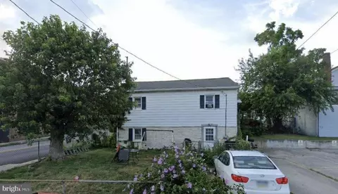 7 3rd, Mcsherrystown, PA 17344