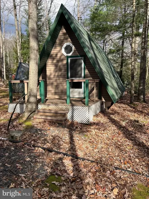 50 Hemlock Trl, Orrtanna, PA 17353