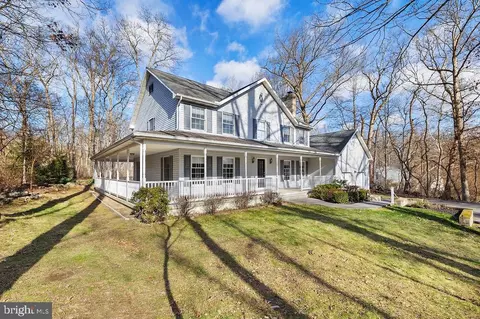 105 Round Top Ln, Gettysburg, PA 17325