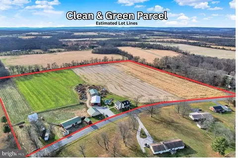 2894 Oxford Rd, New Oxford, PA 17350