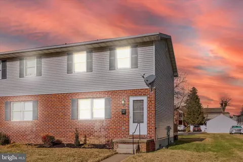 331 South St, Hanover, PA 17331