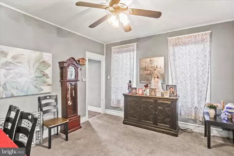 Entry Way - 338 3rd St, Hanover, PA 17331 photo 4 of 6