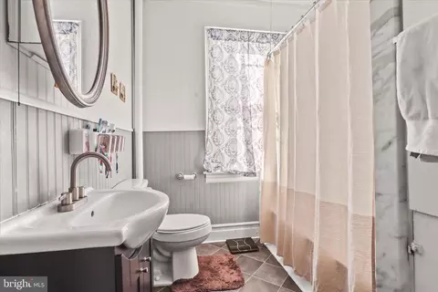 Bath - 338 3rd St, Hanover, PA 17331 photo 1 of 1