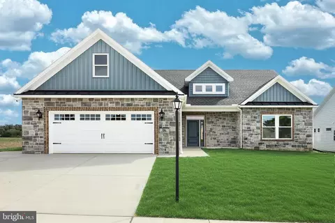 116 Spalding Dr, Littlestown, PA 17340