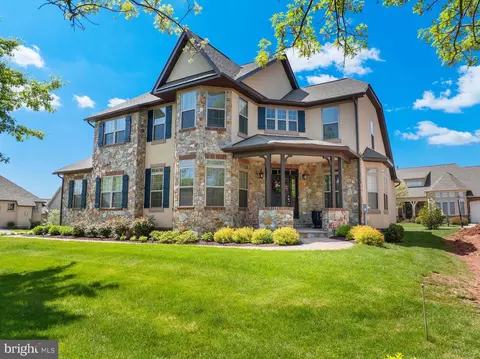 9 Lookout Ct, Gettysburg, PA 17325