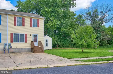 45 Red Bird Ln, Gettysburg, PA 17325