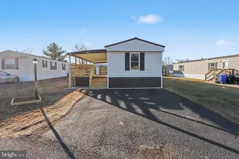 306 Benning Ave, Gettysburg, PA 17325