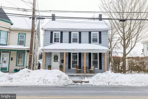 144 W King St, Littlestown, PA 17340