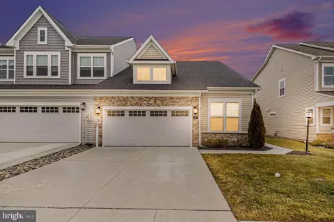 63 Rustic Wood Dr, Gettysburg, PA 17325
