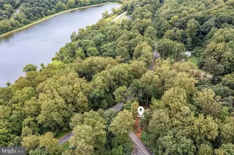 28 Swallow Trl, Fairfield, PA 17320