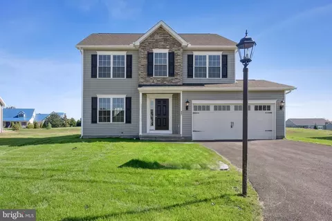 24 Shawl Dr #LOT 83, Hanover, PA 17331