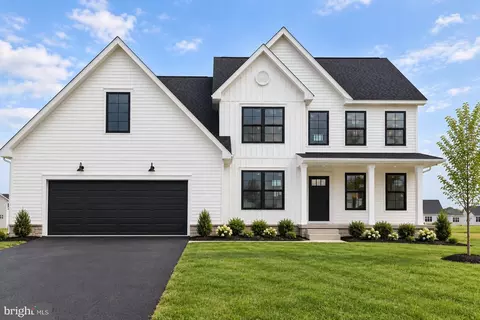 108 Flint Dr #63, Hanover, PA 17331