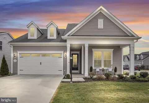 182 Rustic Wood Dr, Gettysburg, PA 17325