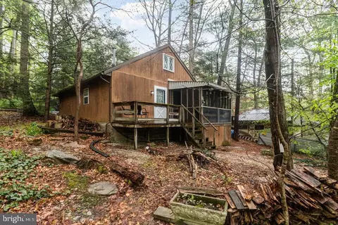 76 Pheasant Trl, Orrtanna, PA 17353