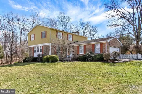 443 Lake Meade Dr, East Berlin, PA 17316