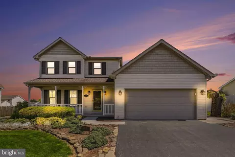 98 Comanche Trl, Hanover, PA 17331