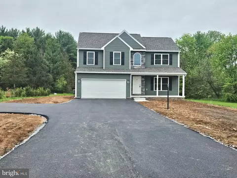114 Maple St, Littlestown, PA 17340