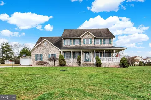 944 Heritage Dr, Gettysburg, PA 17325