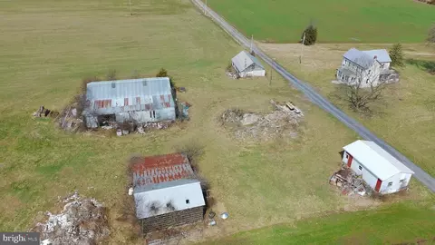 433 Fickes School Rd, York Springs, PA 17372