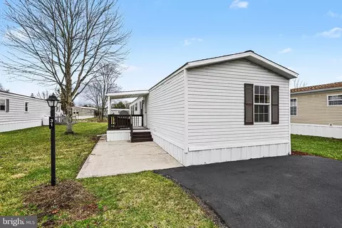 31 Davis Ave, Gettysburg, PA 17325