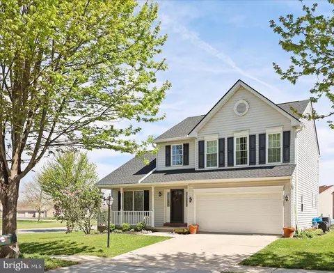 4 Appler Ct, Littlestown, PA 17340