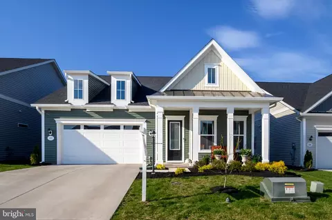 102 Woolgrass Ln, Gettysburg, PA 17325