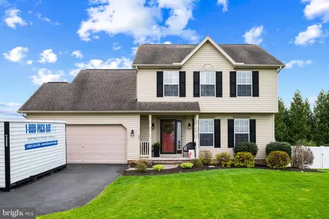 239 Race Horse Rd, Hanover, PA 17331