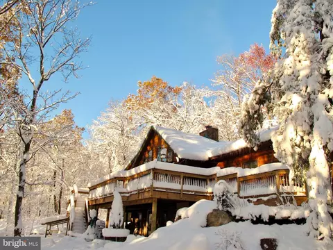 166 Woodview Rd, Biglerville, PA 17307