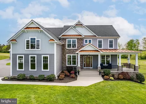 75 Lori Ln, Littlestown, PA 17340