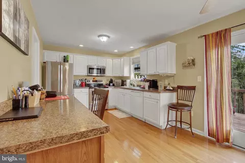 Kitchen - 31 Hemlock Dr, Hanover, PA 17331 photo 1 of 2