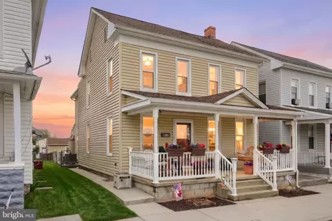 22 N 4th St, Mcsherrystown, PA 17344