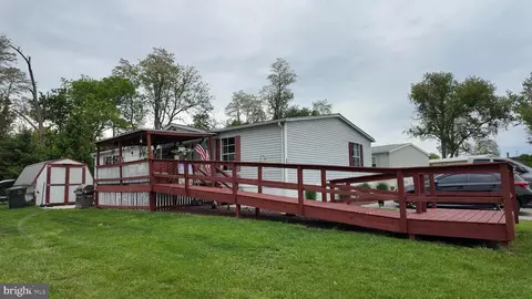 156 Linda Dr, New Oxford, PA 17350