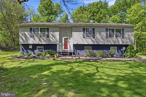 162 Jackson Rd, Gettysburg, PA 17325