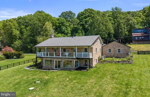 201 Country Club Trl, Fairfield, PA 17320
