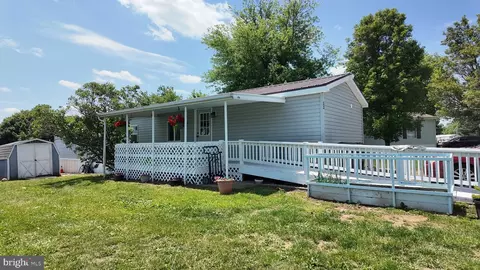 53 Sherill Dr, New Oxford, PA 17350