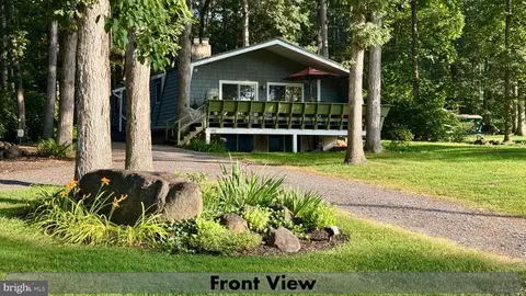 195 Lake Meade Dr, East Berlin, PA 17316