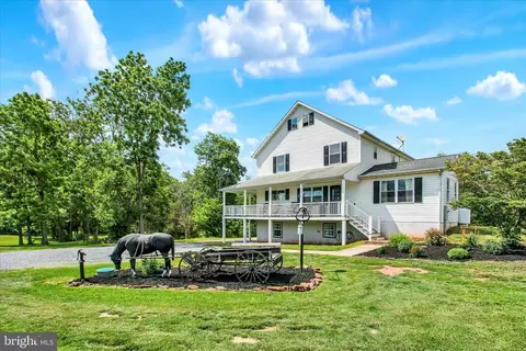 341 Schwartz Rd, Gettysburg, PA 17325
