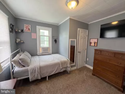 Bedroom - 416 3rd St, Hanover, PA 17331 photo 3 of 5