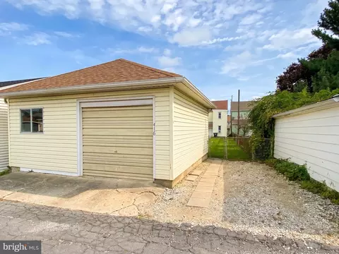 Exterior - 416 3rd St, Hanover, PA 17331 photo 9 of 9